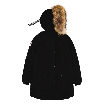 CHILL - легкая женская парка для городской зимы. Цвет: Черный